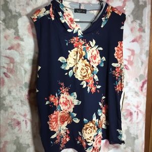 Cut off shirt with hood